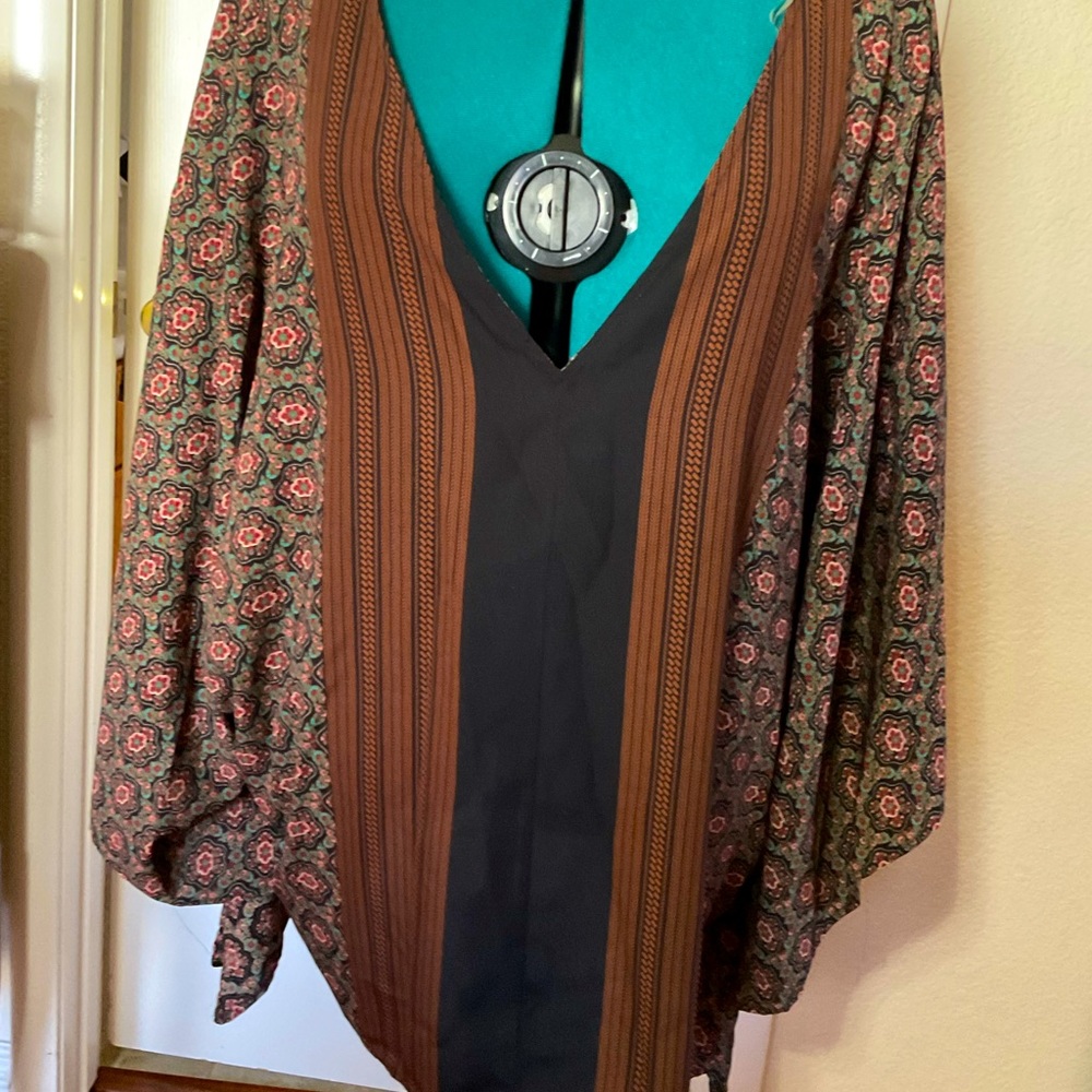 Caftan like short tunic
